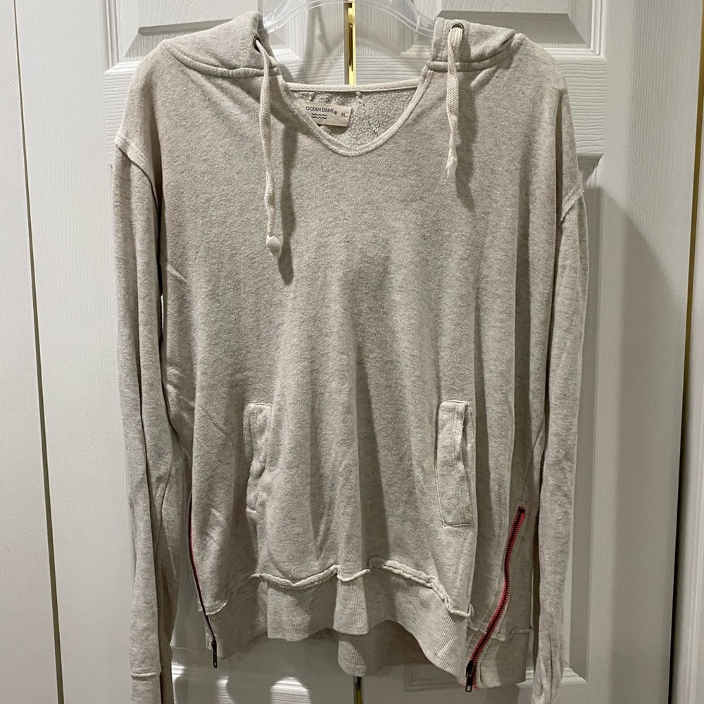 Women’s hoodie top